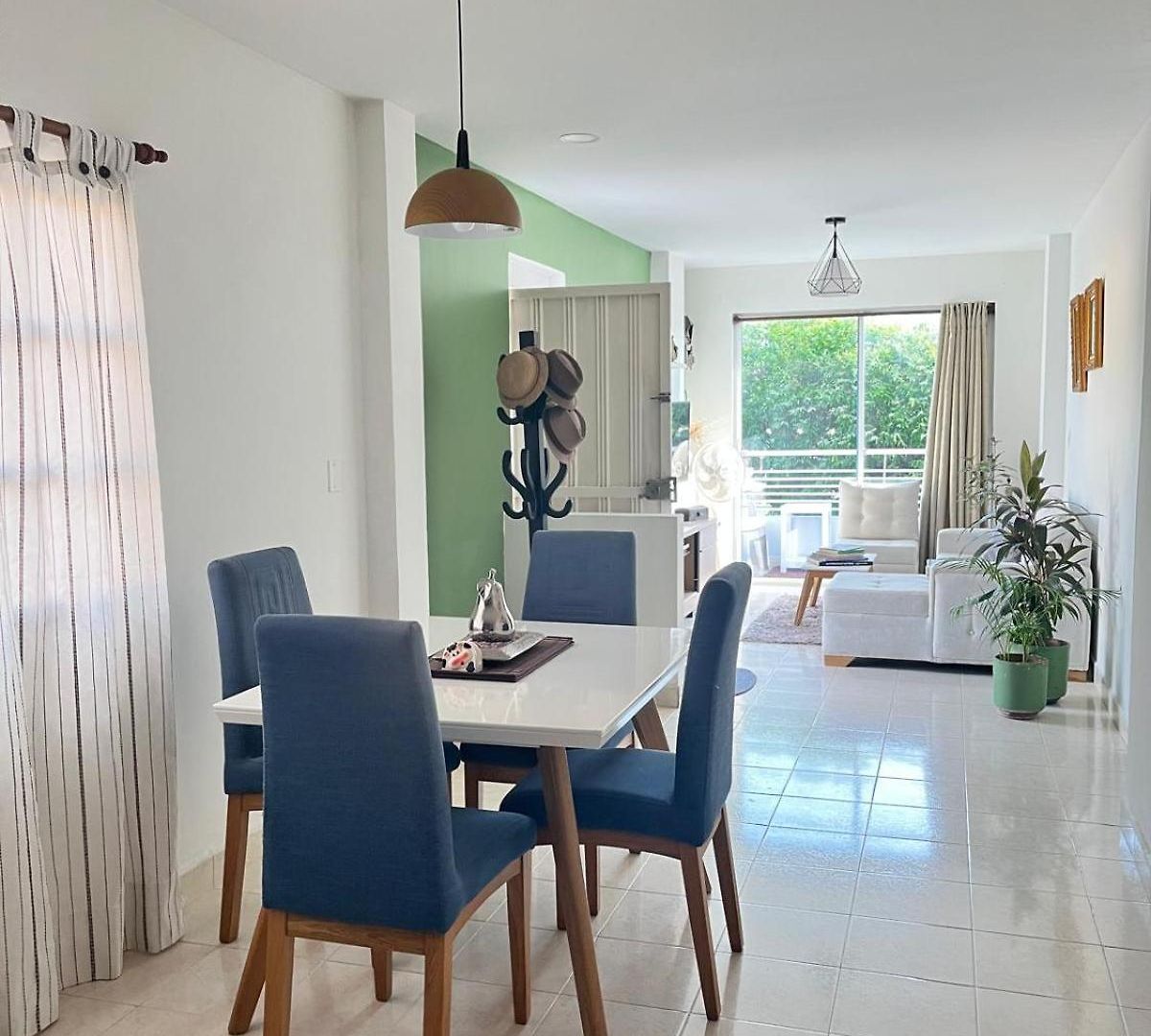 Northwest Hostings 201 Cartagena